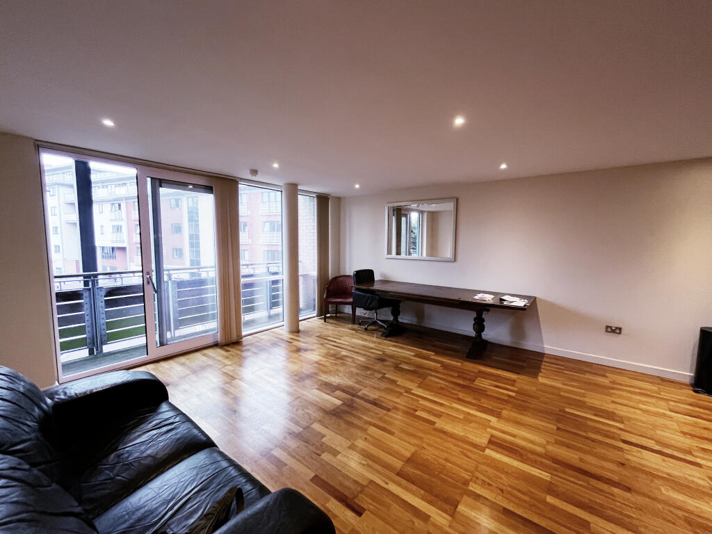 3 Canal Square, Birmingham City Centre, Birmingham, B16 8FL